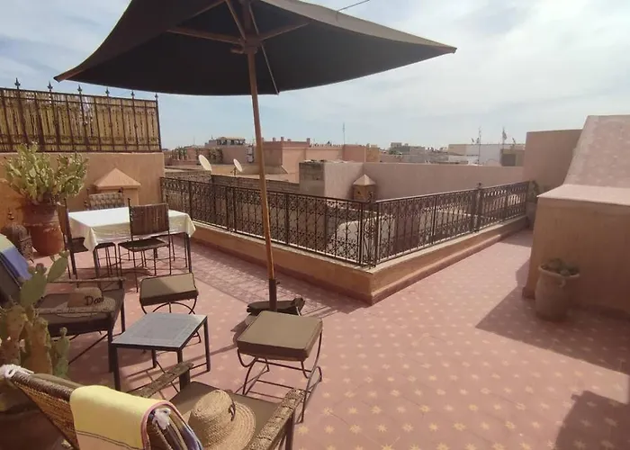 Riad Dar Naai Privatif 3 Chambres 6 Personnes Place Jemma El Fna
