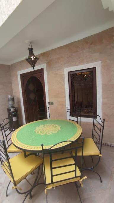 بيت للعطل Dar Naai Privatif 3 6 Personnes Place Jemma El Fna مراكش
